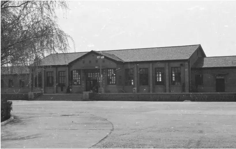 乌海,青春梦想的史诗之旅